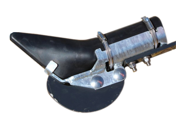 Patin Renforce Hardox Demontable et Support de Tuyau Caoutchouc référence fournisseur 450599
